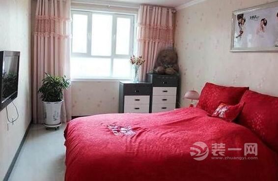 10万婚房的装修主卧效果图